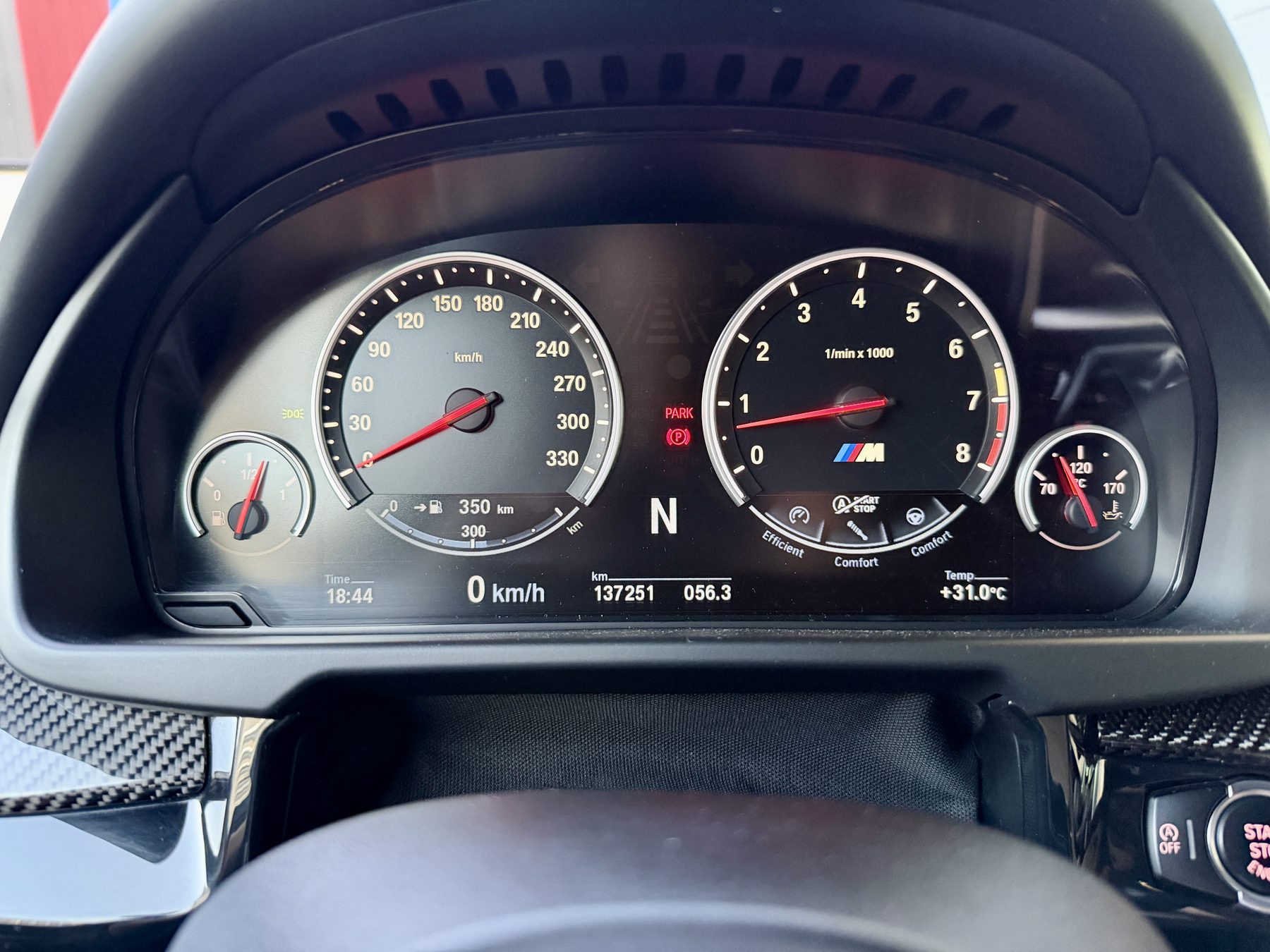 BMW X5 M Competition — fotografia 1