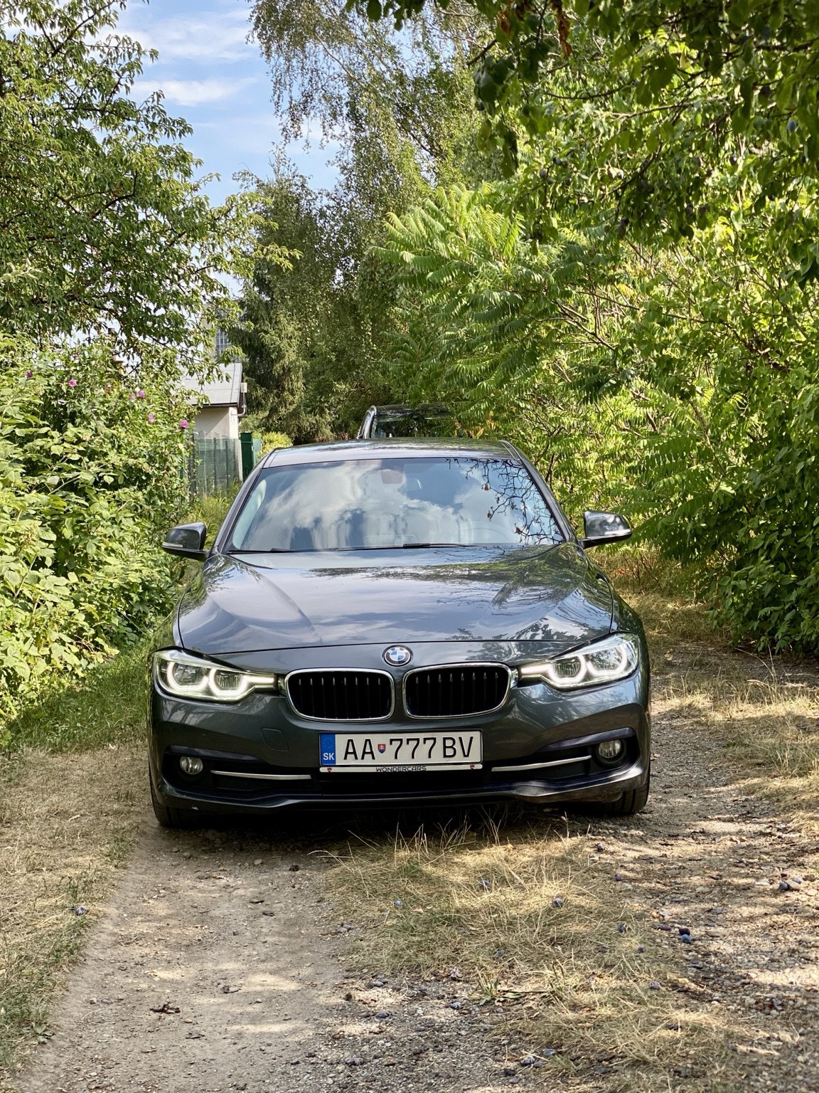 BMW 320d Touring — fotografia 4