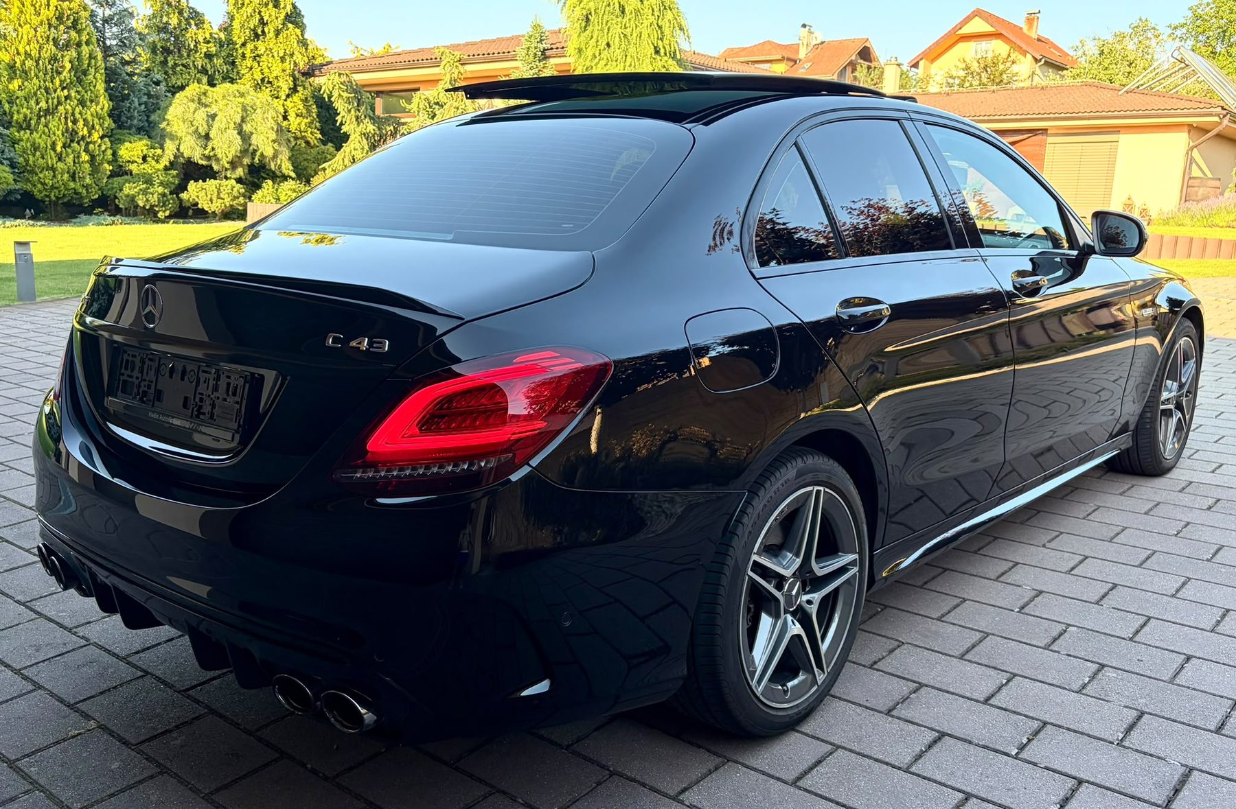 Mercedes-Benz C 43 AMG — fotografia 3