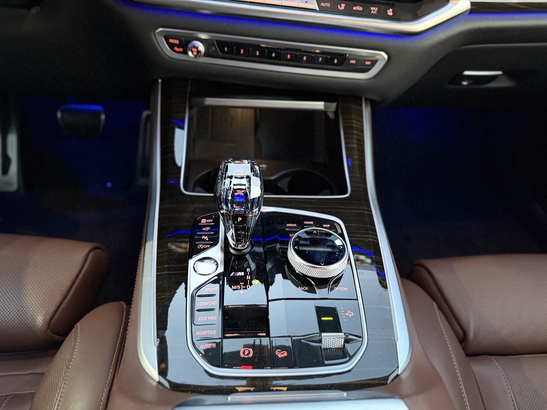 BMW X5 M50d — fotografia 2