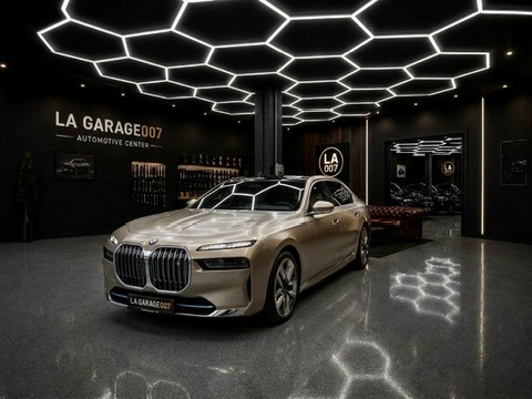 BMW i7 xDrive60 odovzdané klientovi — fotografia 1