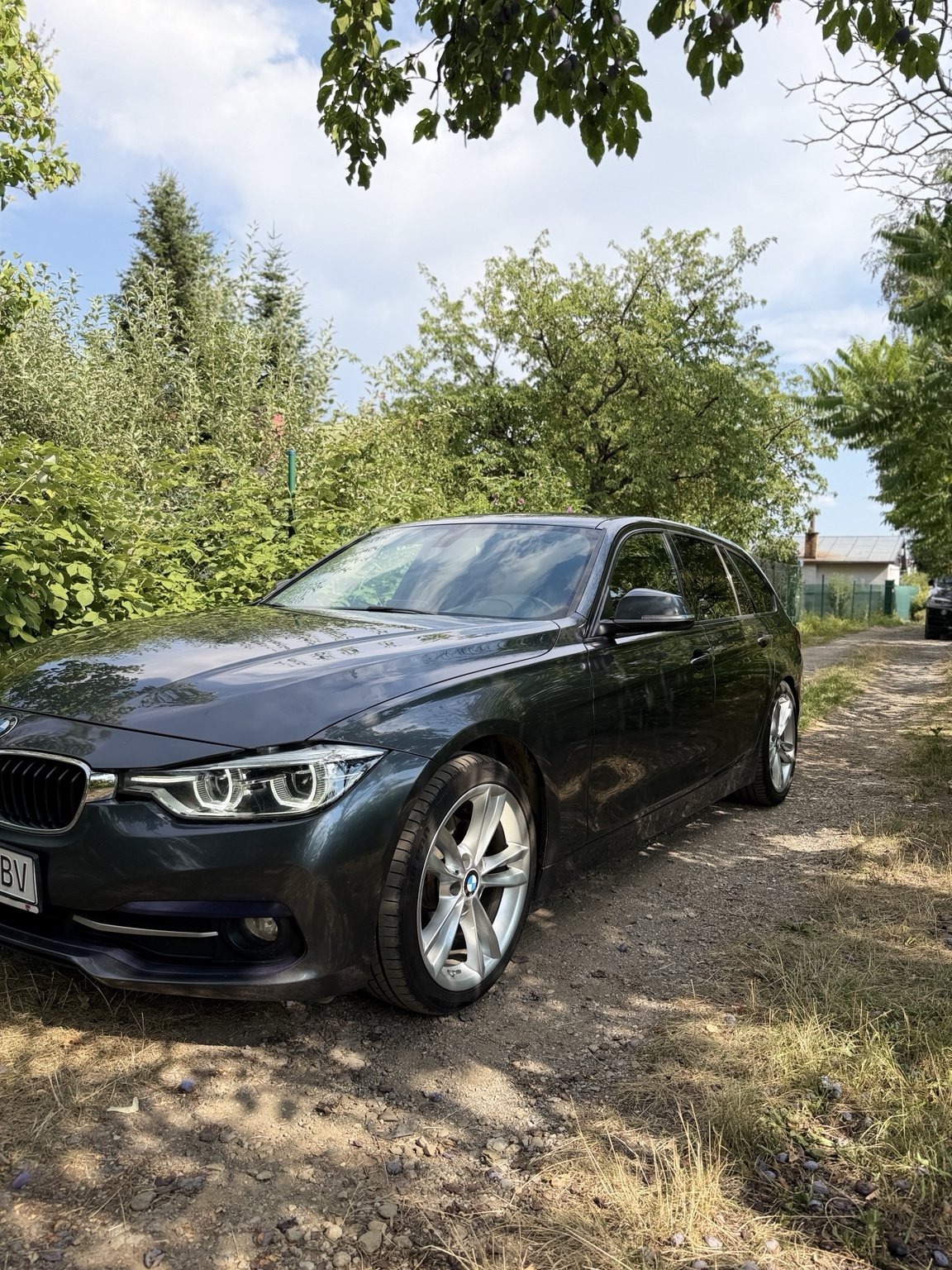BMW 320d Touring — fotografia 6